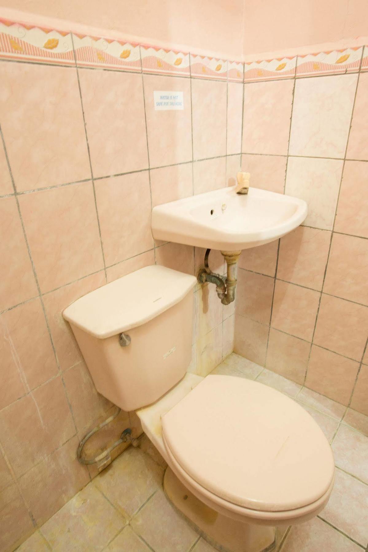 Masbate City Gv Hotel - Masbate מראה חיצוני תמונה