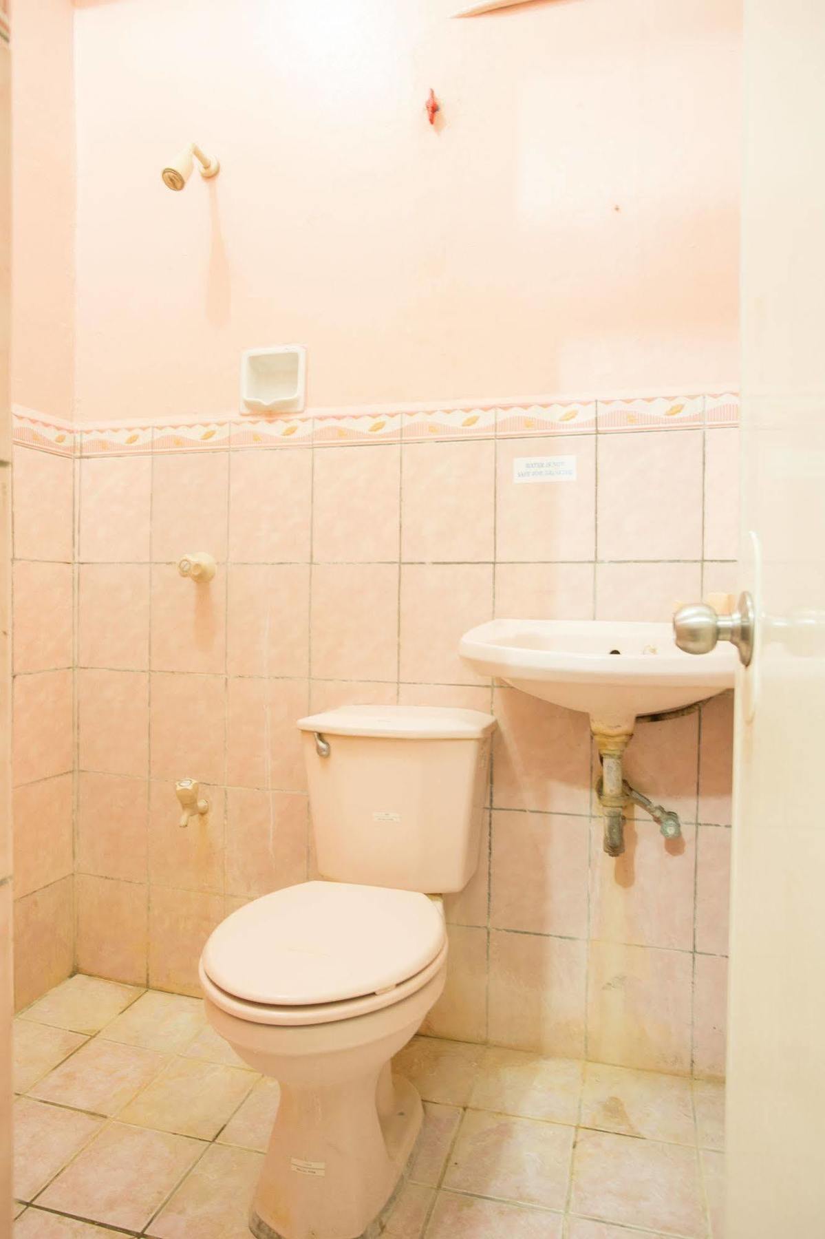 Masbate City Gv Hotel - Masbate מראה חיצוני תמונה