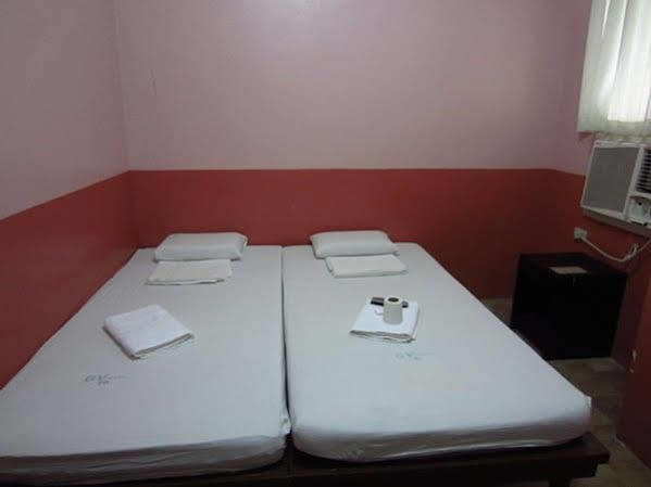 Masbate City Gv Hotel - Masbate מראה חיצוני תמונה